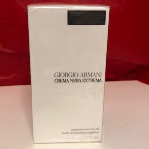 Giorgio Armani crema nera Supreme recovery oil THIS PRICE IS A STEAL